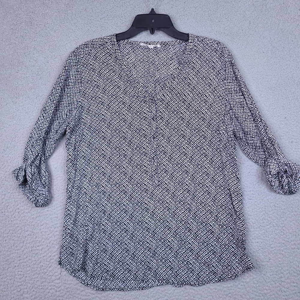 Grand & Greene Blouse Womens Medium Black White Geometric Roll Tab Sleeve Rayon